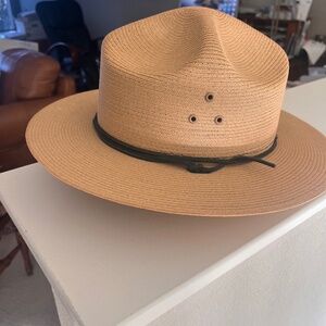 Park ranger/ "campaign" hat size 7 1/4